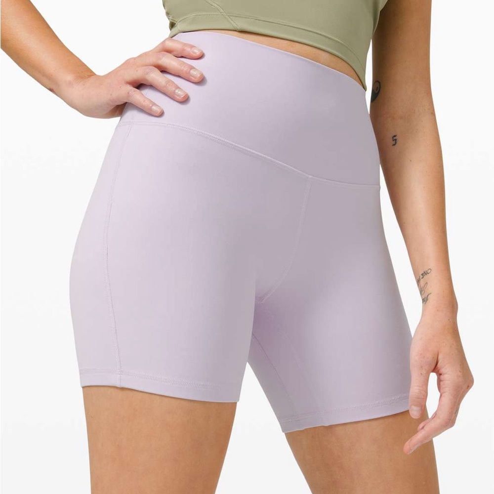 Lululemon Align Lavender Dew 6” Shorts